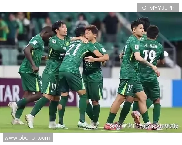 中超精彩对决里昂大胜拜仁五球逆转引发全场热烈反响